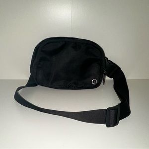 Lululemon sling